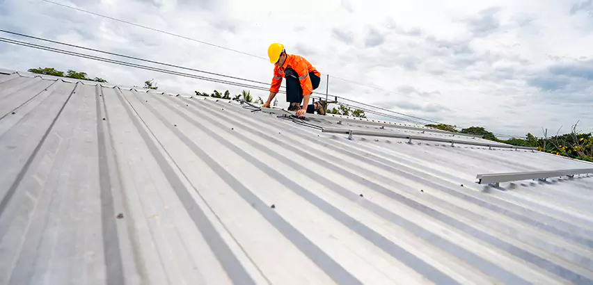 Metal Roof Repairs in Lake Stevens