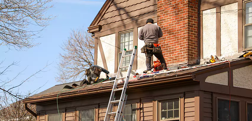 Roof Siding Trim Repair in Lake Stevens