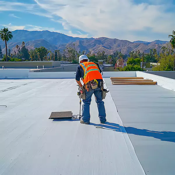 Why Lake Stevens Property Owners Trust Lake Stevens Roofing Pro for Flat Roofing?